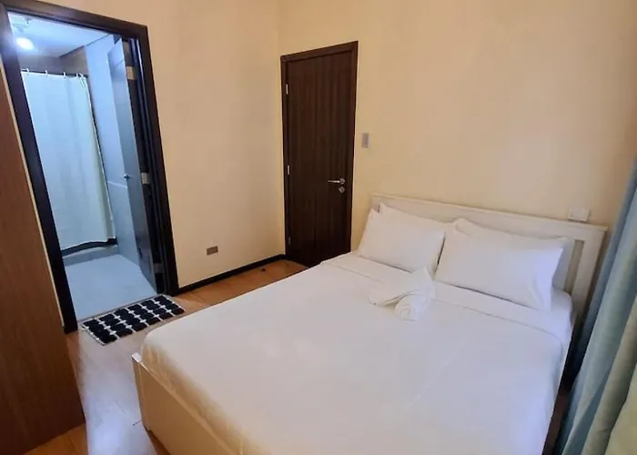 Ample 1br Balcony -40sqm -pet -parking -moa,picc,ccp,wtc *