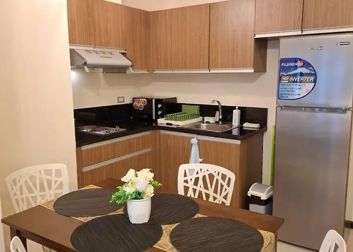Ample 1br Balcony -40sqm -pet -parking -moa,picc,ccp,wtc Apartamento Manila