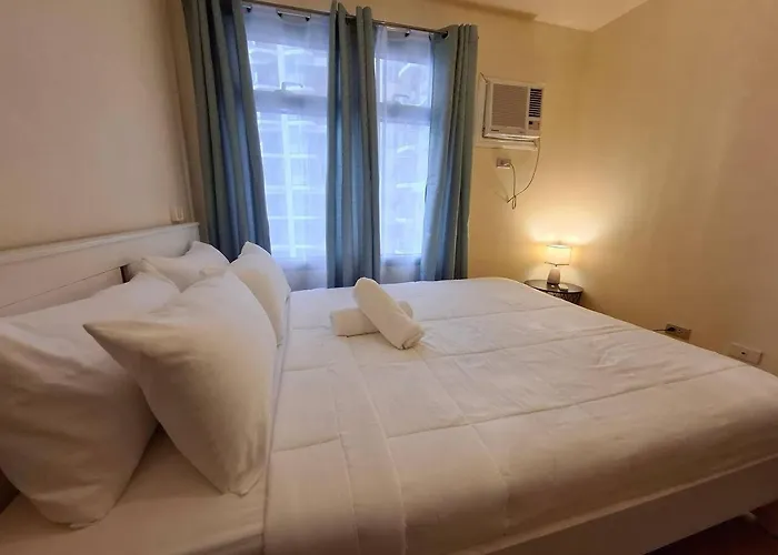 Ample 1Br Balcony -40Sqm -4Pax -Pet -Parking -Moa,Picc,Wtc,Airport مانيلا