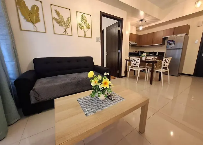 Ample 1br Balcony -40sqm -pet -parking -moa,picc,ccp,wtc Manila