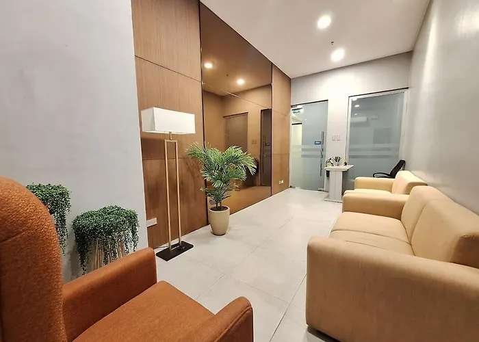 Ample 1Br Balcony -40Sqm -4Pax -Pet -Parking -Moa,Picc,Wtc,Airport شقة *