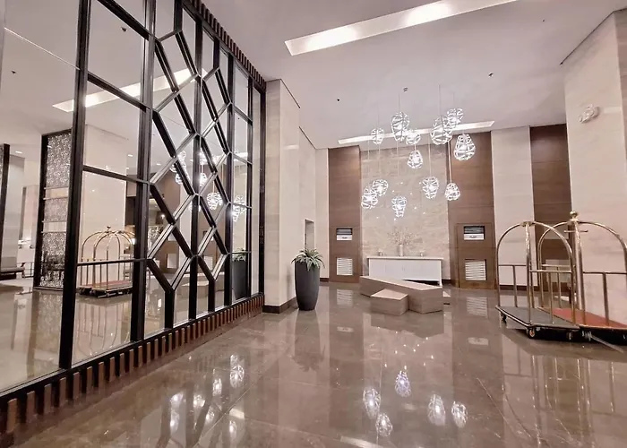 Ample 1br Balcony -40sqm -pet -parking -moa,picc,ccp,wtc Apartamento *